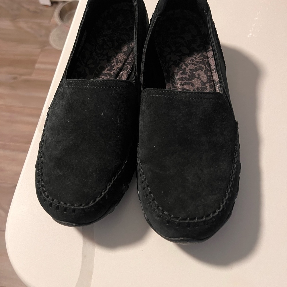 Skechers Bikers Alumni Relaxed Fit Sneaker Womens Size 8.5 Black Suede Slip On